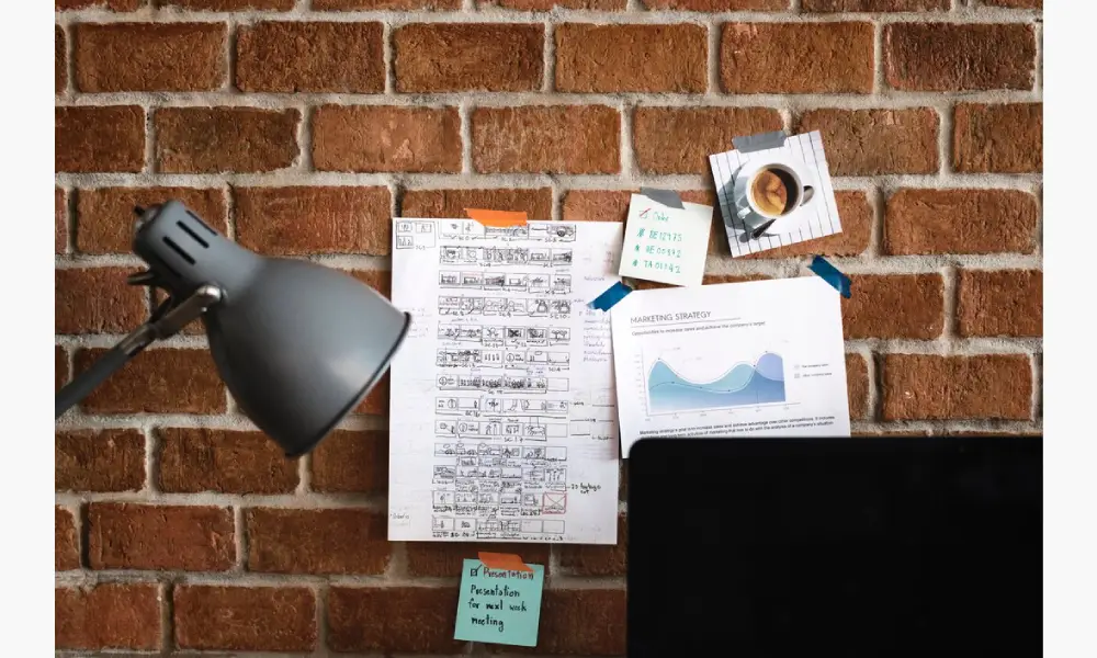 9 بخش حیاتی بوم مدل کسب و کار چیست؟ راهنمای کامل